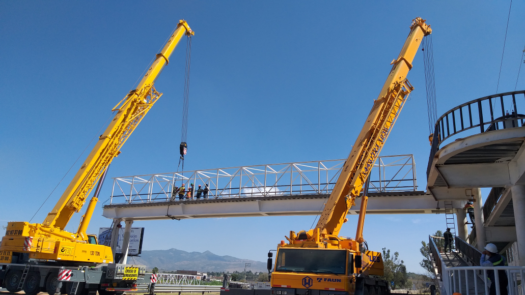 ICEACSA MÉXICO, INTEGRANTE DEL CONSORCIO QUE EJERCE LAS FUNCIONES DE AGENTE ADMINISTRADOR Y SUPERVISOR (AAS) DEL TRAMO CARRETERO ATLACOMULCO- MARAVATÍO DESDE EL AÑO 2018, SUPERVISÓ LA CONSTRUCCIÓN Y PUESTA EN SERVICIO DE TRES NUEVAS PASARELAS PEATONALES.