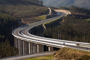Achegando solucións para a mellora da mobilidade e o transporte