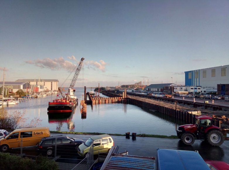 Bodemsanering op topniveau in Makkum