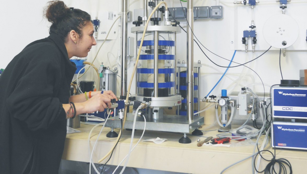 Laboratoire d'essais géomécaniques