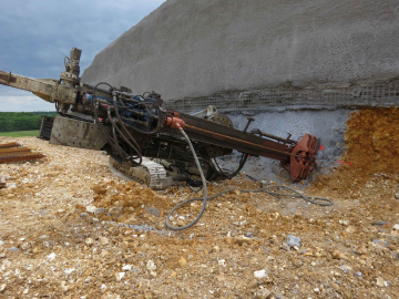 Géotechnique : Adapter les ouvrages à la réalité des sols et sous-sols