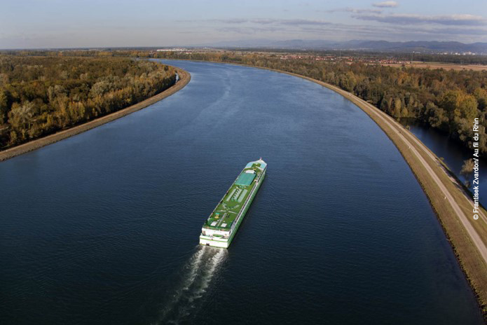 Le groupement Assystem – Antea Group signe un contrat avec HAROPA Ports de Paris pour développer l'hydrogène dans le transport fluvial